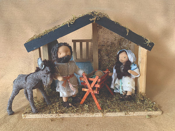 Holy family, Sewing Pattern Series #1 Waldorf Style Dolls by Jennifer Carson