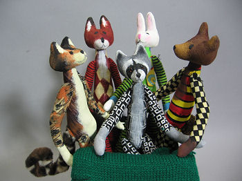 A fun cloth doll pattern for a whole menagerie of 11" little animals….cats, dogs, rabbits, mice, bears, foxes, raccoons etc.