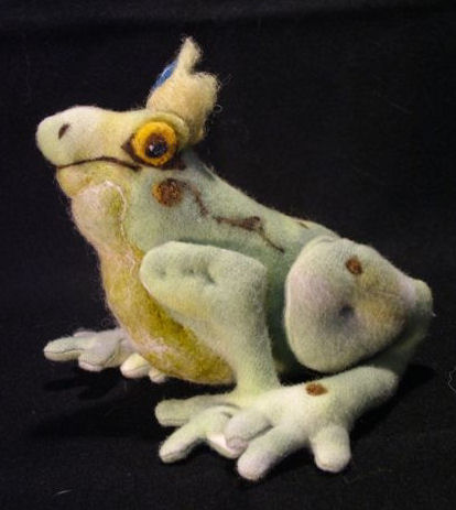 Frog Prince - Stuffed Animal Frog Pattern. Sewing Instructions.