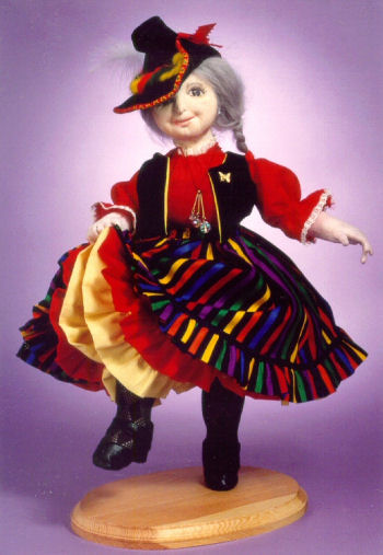 Blossom - Universal folk dancer with variations. Cloth Doll Pattern