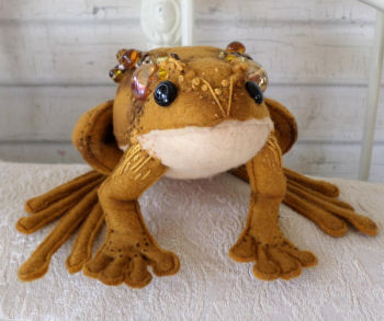 Frog Cloth Doll Pattern